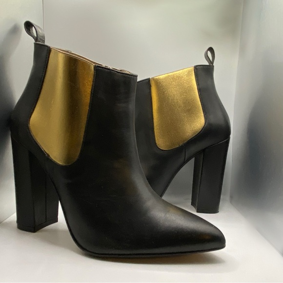 Antonio de Faria Black Leather with Gold Ankle Boots/Booties - Size 8 - Picture 2 of 3